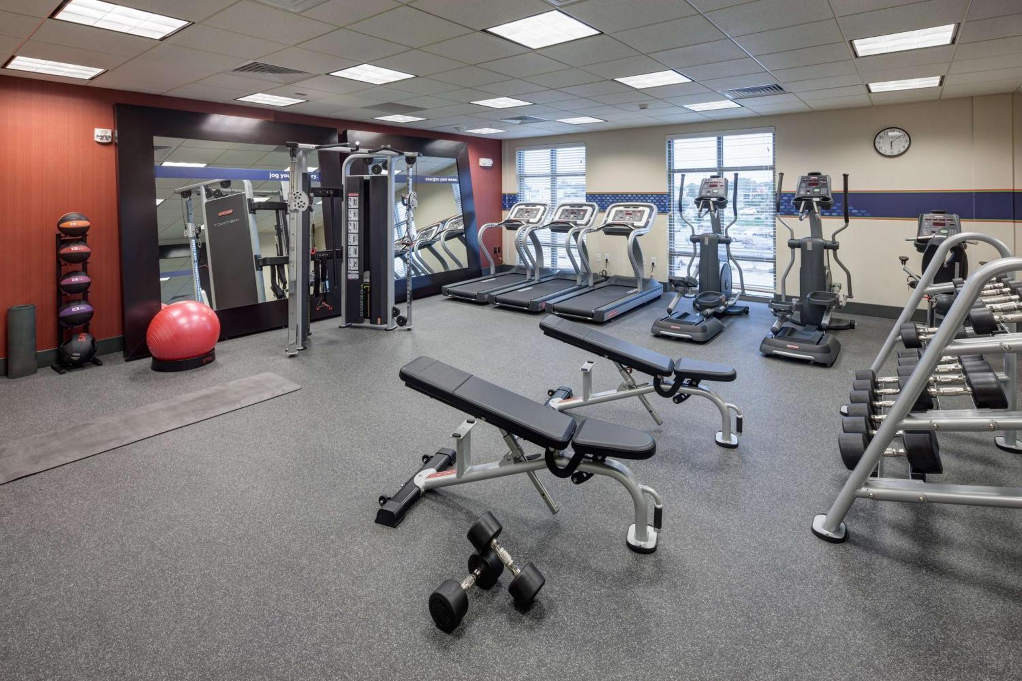 Hampton Inn & Suites By Hilton Carolina Beach Oceanfront Buitenkant foto